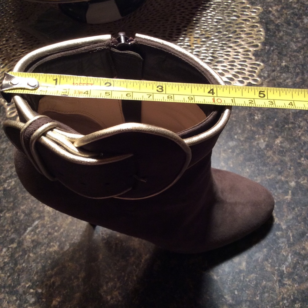Authentic LouBoutin - Picture 5 of 11